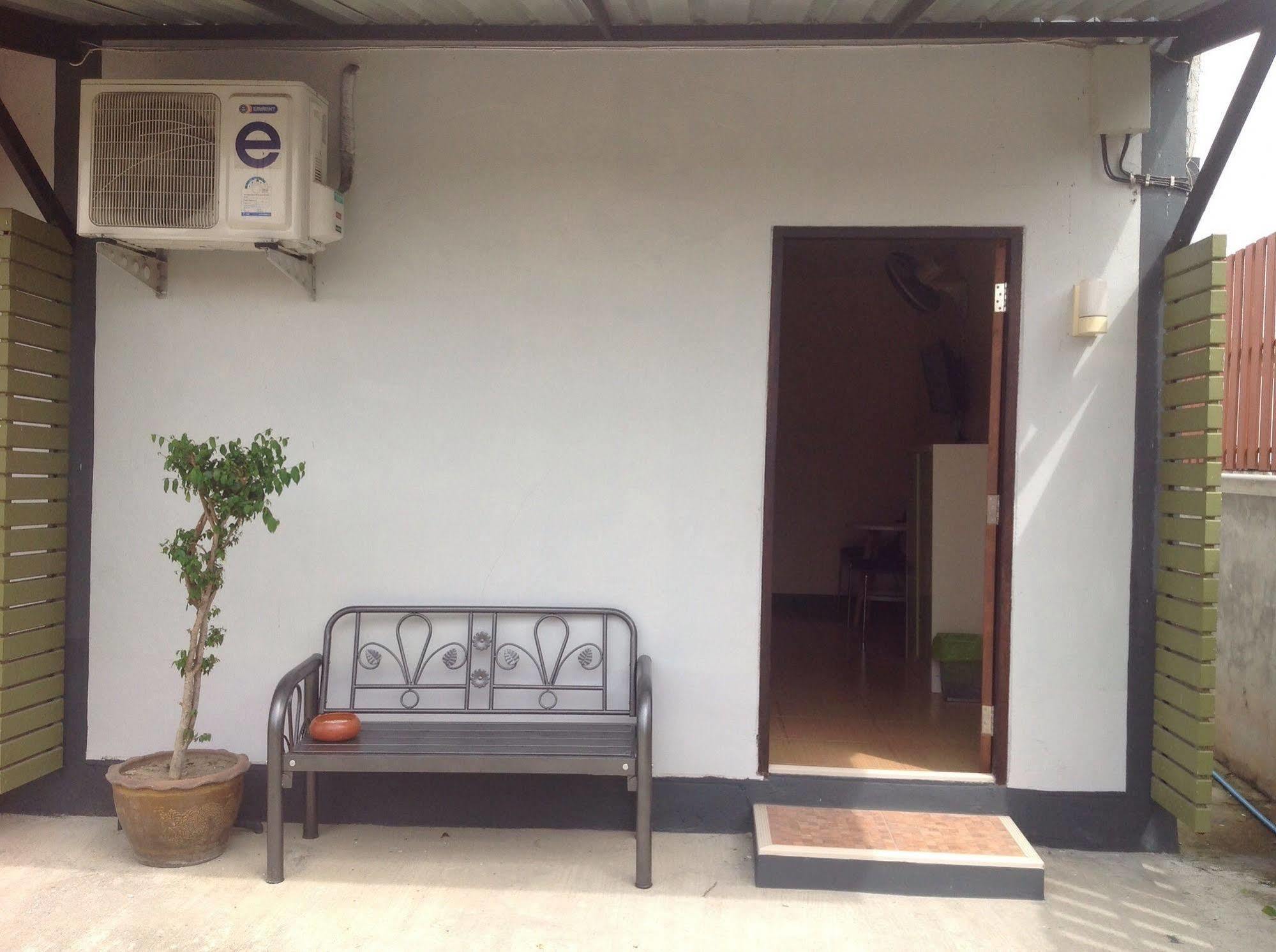 Kantana Apartment Hat Yai Exterior photo